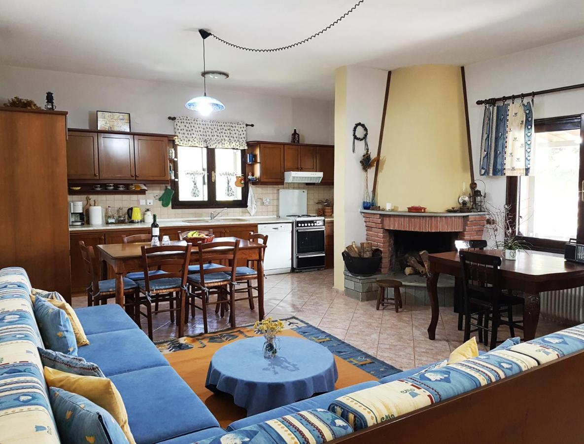 Yiayia'S Rina'S Lovely Cottage Pteria Экстерьер фото
